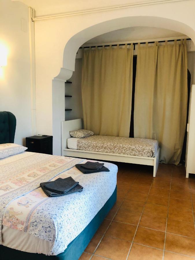 Figaro-Montmany Casa Les Pomeretes מראה חיצוני תמונה